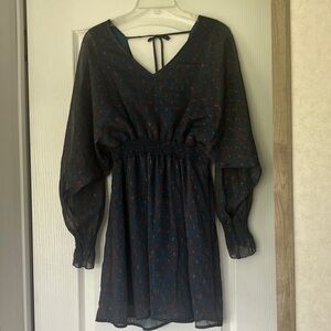 Peach Love California Navy Long-Sleeve V-Neck Floral Dress